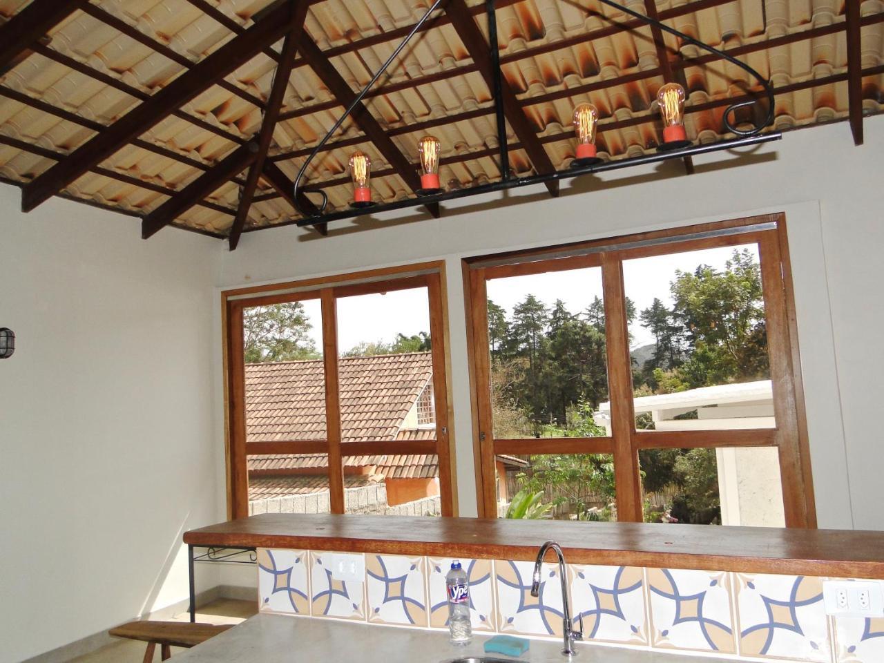 Vilarejo Guesthouse - Silencio E Aconchego Alto Paraiso de Goias Ngoại thất bức ảnh